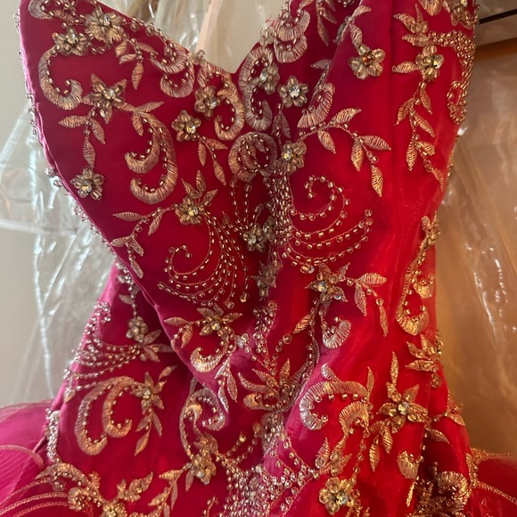 royal ball Dresses & Skirts - Pink Royal Ball Girls Gown Size 10 with jacket and slip like new